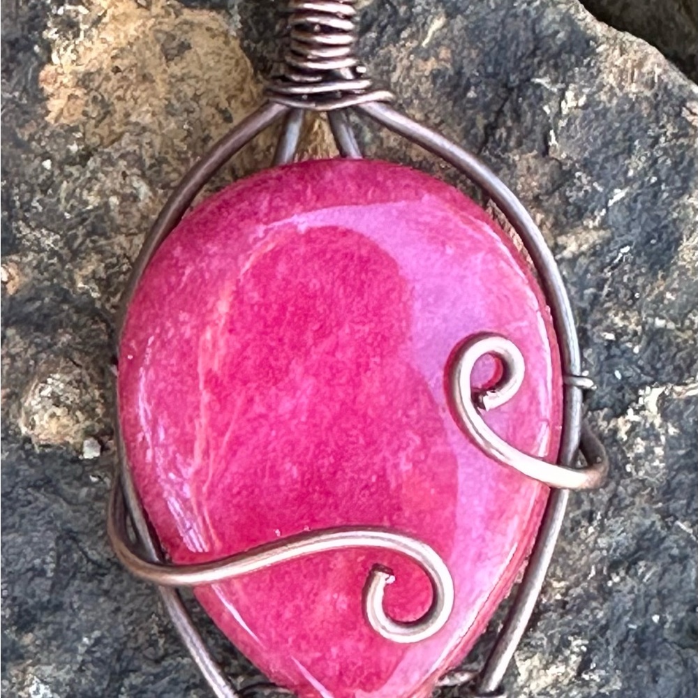 Elegant Pink Agate wire wrapped in pure copper Pendant